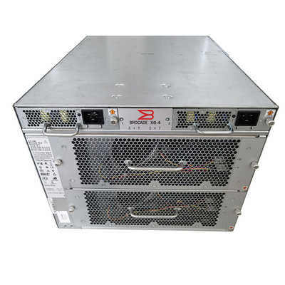 Sekiz Dikey Blade Yuvası Brocade X6-8 Director Gen6 Fiber Kanal 16U Brocade POD Lisansı