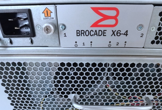 CR32-4 Brocade X6-4 Director Kasa Çekirdek Yönlendirme Blade'i 192 32-Gbps Bağlantı Noktasına Kadar