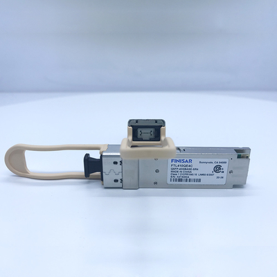 FTL410QE4C 40BASE-SR4 QSFP+ 4 X 10GBASE-SR Ethernet'e Geçiş İçin Gen4 Optik Alıcı-Verici