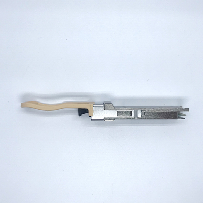 FTL410QE4C 40BASE-SR4 QSFP+ 4 X 10GBASE-SR Ethernet'e Geçiş İçin Gen4 Optik Alıcı-Verici