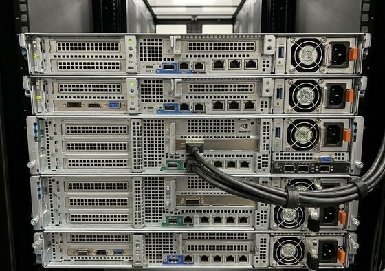 Büyük ölçekli veri analizi ve makine öğrenimi görevlerini desteklemek için Nvidia MCX75310AAS-NEAT aracılığıyla yenilikçi AI yeteneklerini keşfetmek