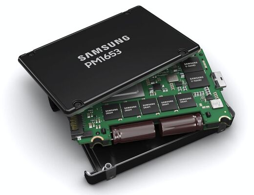 Samsung MZQL27T6HBLA-00A07 PM9A3 7.68TB U.2 NVMe SSD PCIe4.0 x4 2.5" Kurumsal Veri Merkezi Sabit Durum Sürücüsü