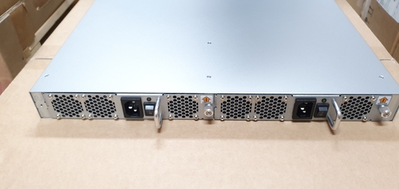 Hitachi G720 Brocade SAN Anahtarı HD-G720-24-32G-R Rafa Monte Edilebilir Kurumsal Ağ Anahtarı
